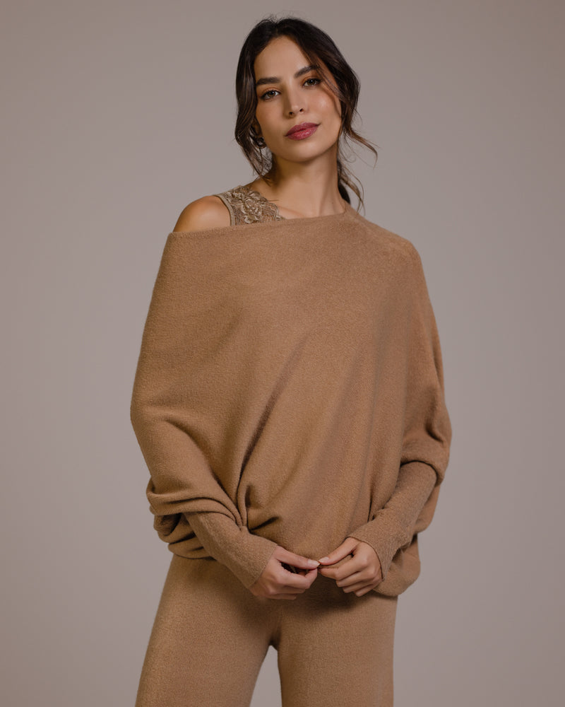 Asymmetric Draped Camel Seamless Knit – JAKI