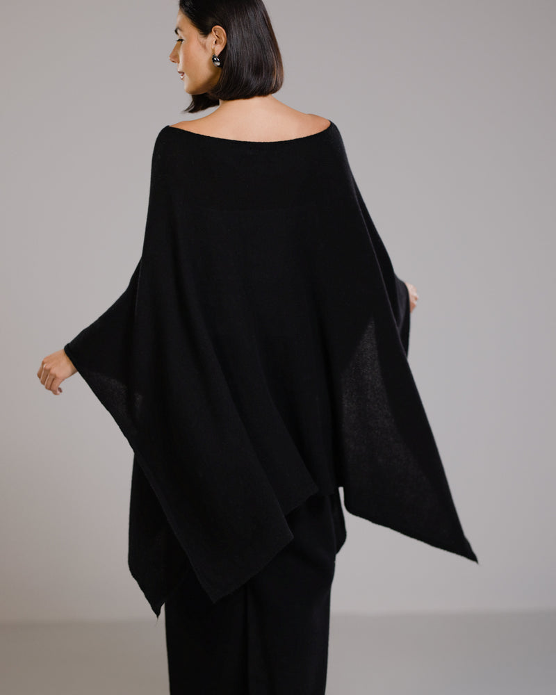 Elle Poncho | Black | Cashmere-Wool Blend