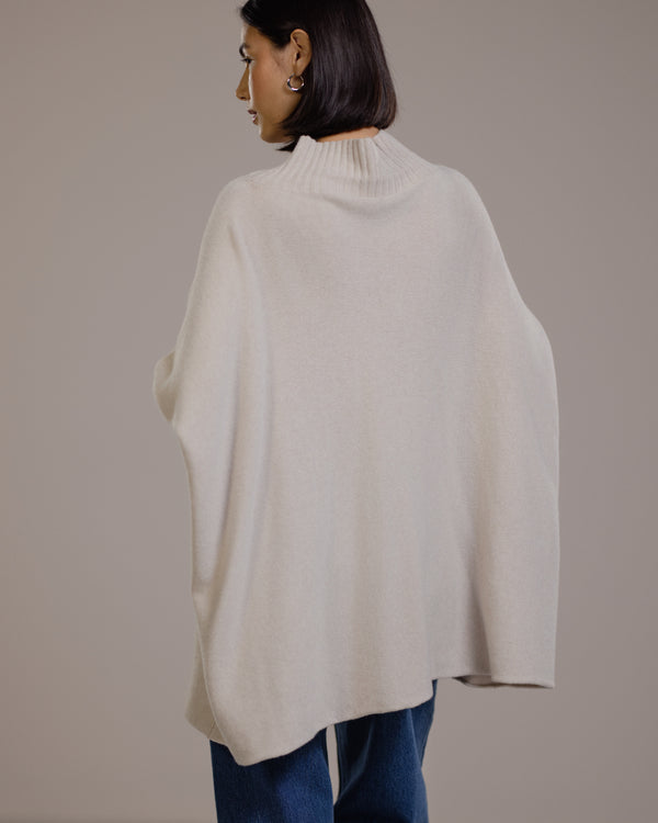 Mariselle Mockneck Sweater | Light Beige