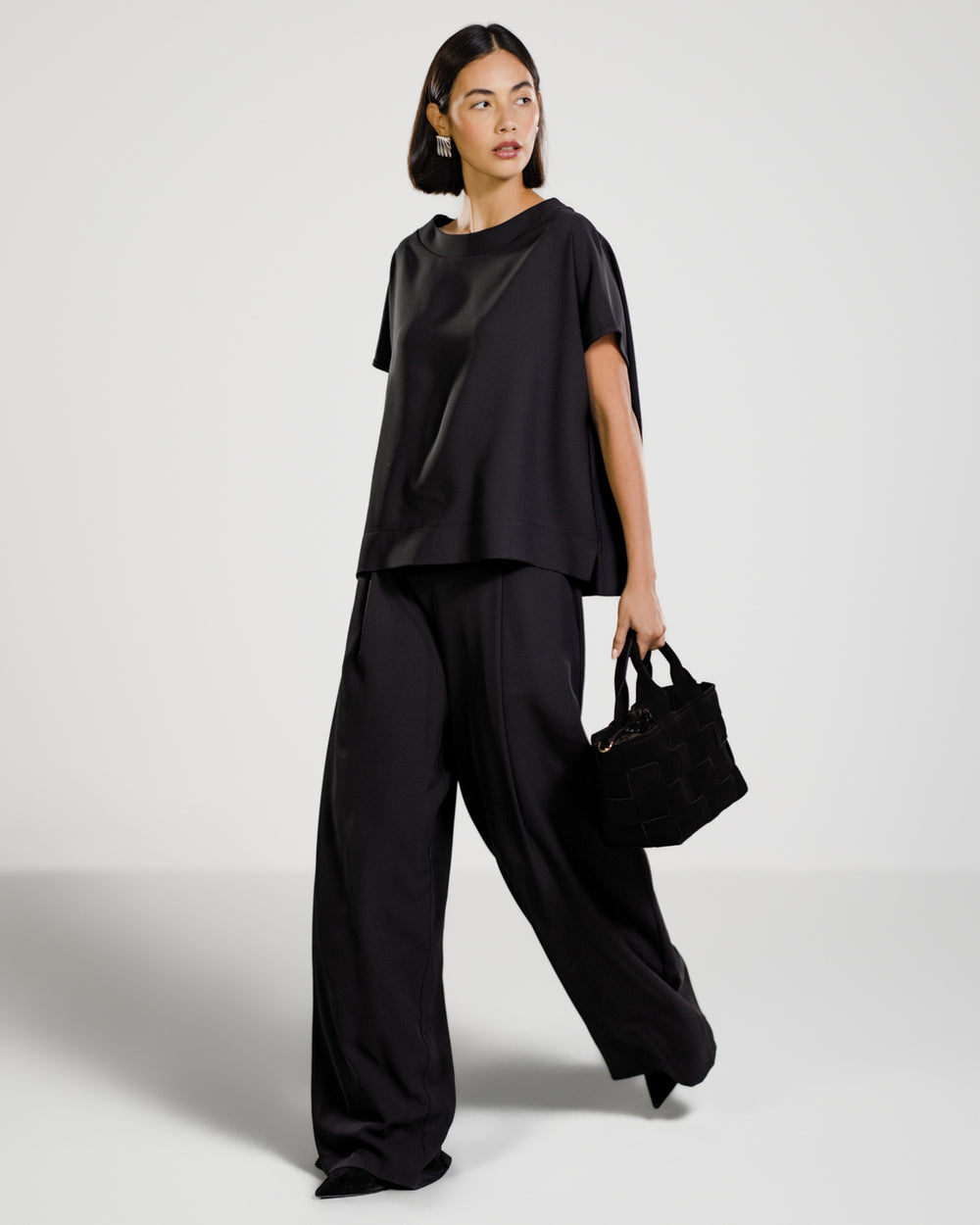 Gabriella Pleated Elastic Waist Trousers | Black – JAKI