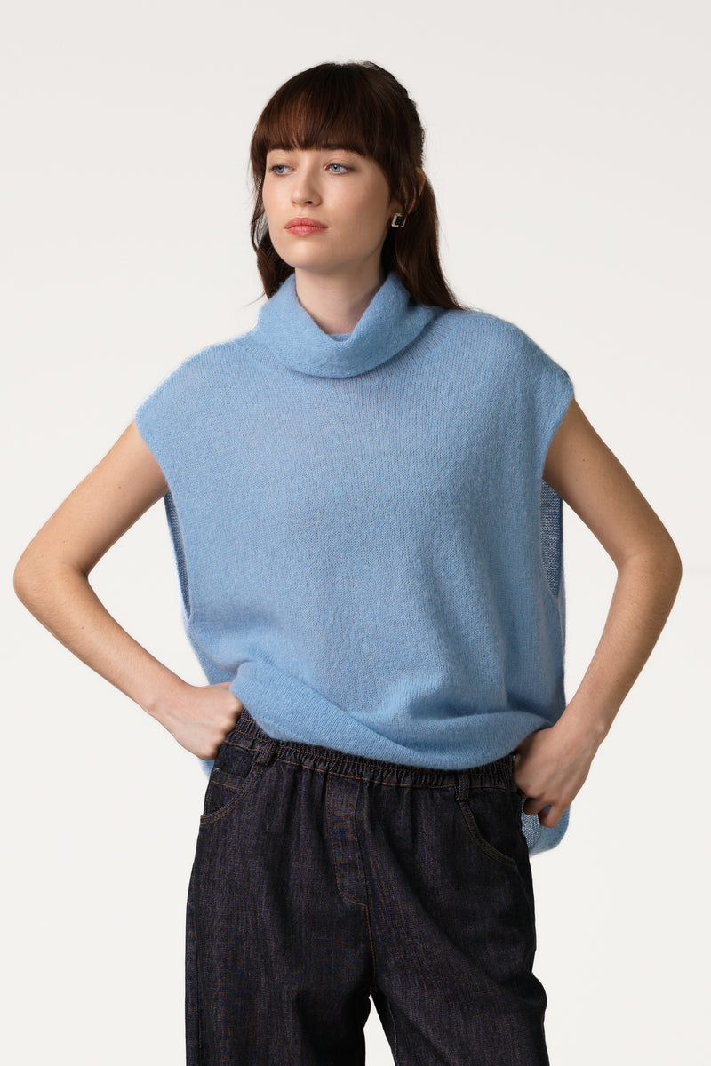 Nyx Sleeveless Turtleneck | Sky Blue | Alpaca-Wool Blend