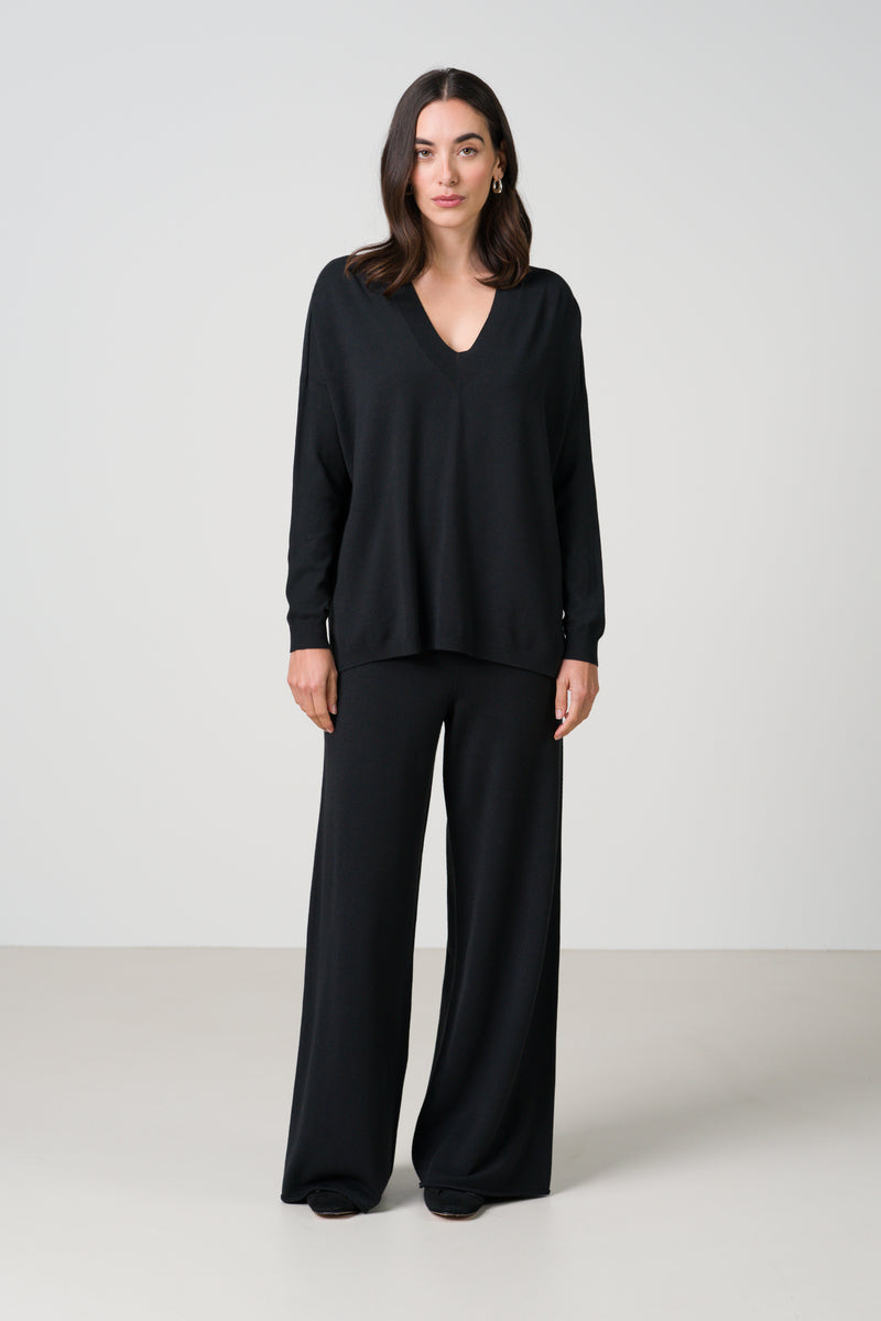 Kaia Elastic Waist Pants | Black | Fine Knit