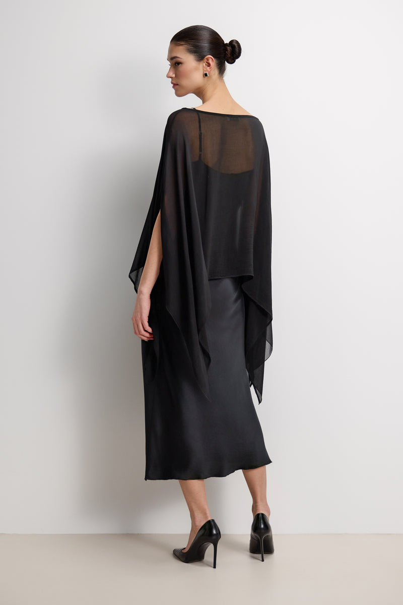 Emberly Lightweight Poncho | Black