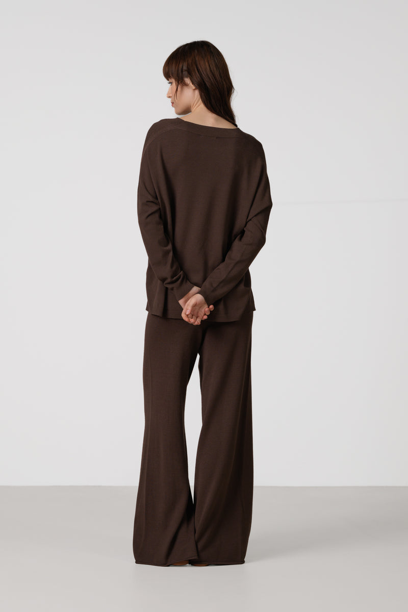 Layla V Neck Sweater | Chocolate Brown | Fine Knit