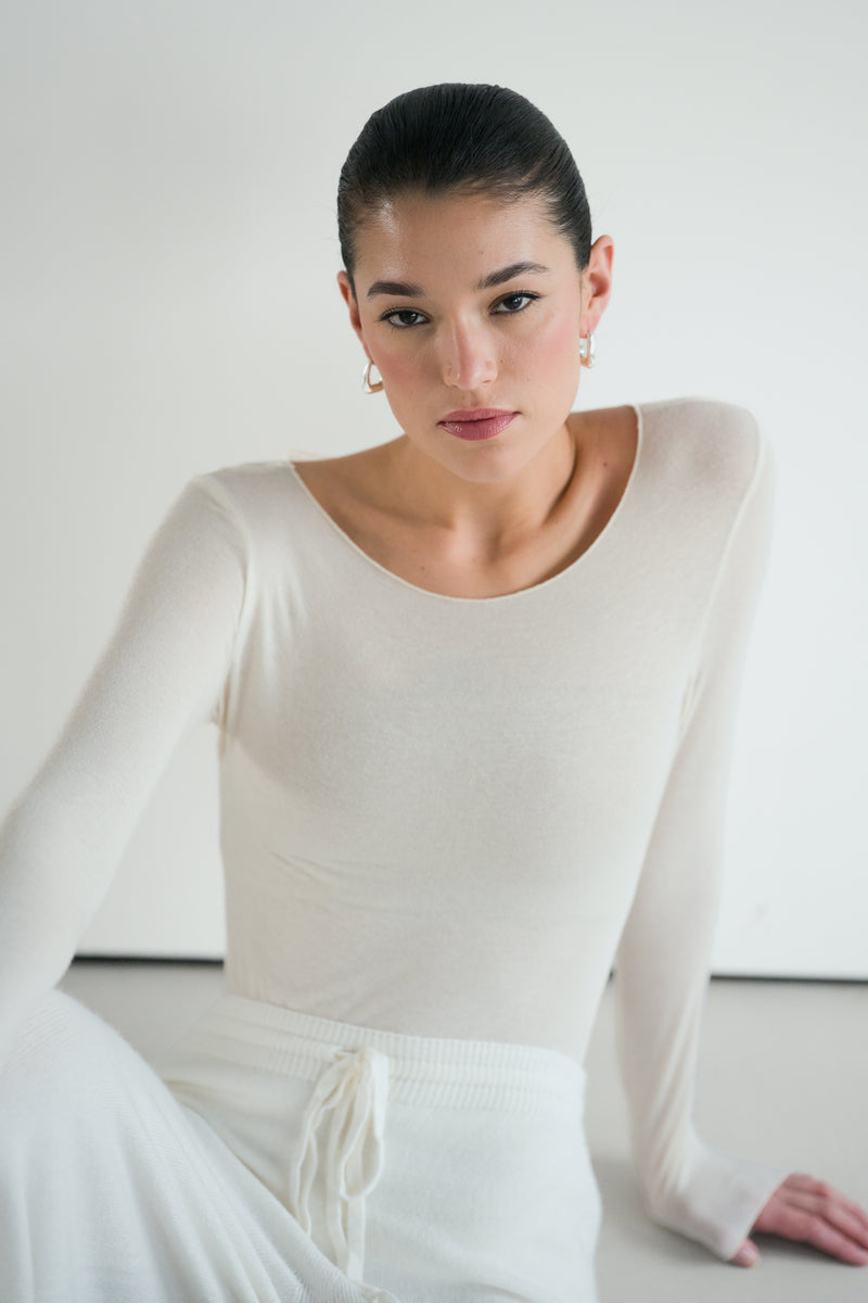 Mae Featherweight Boatneck Top | Ivory | Modal-Cashmere